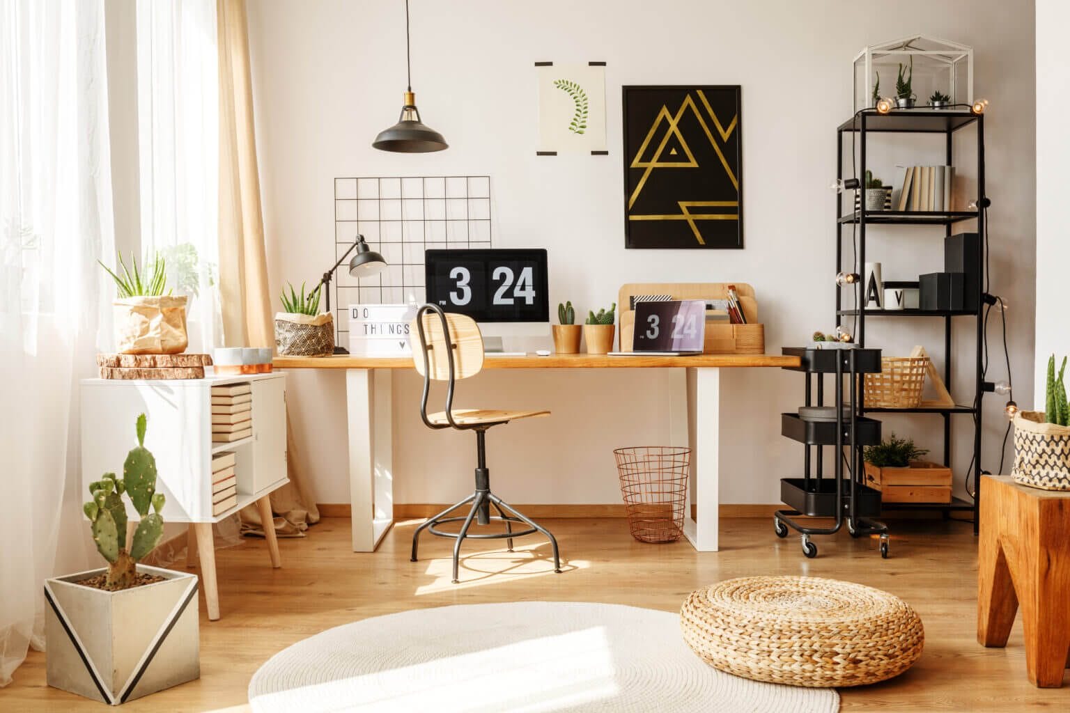 Tips to Set Up a Perfect Home Office for Productivity
