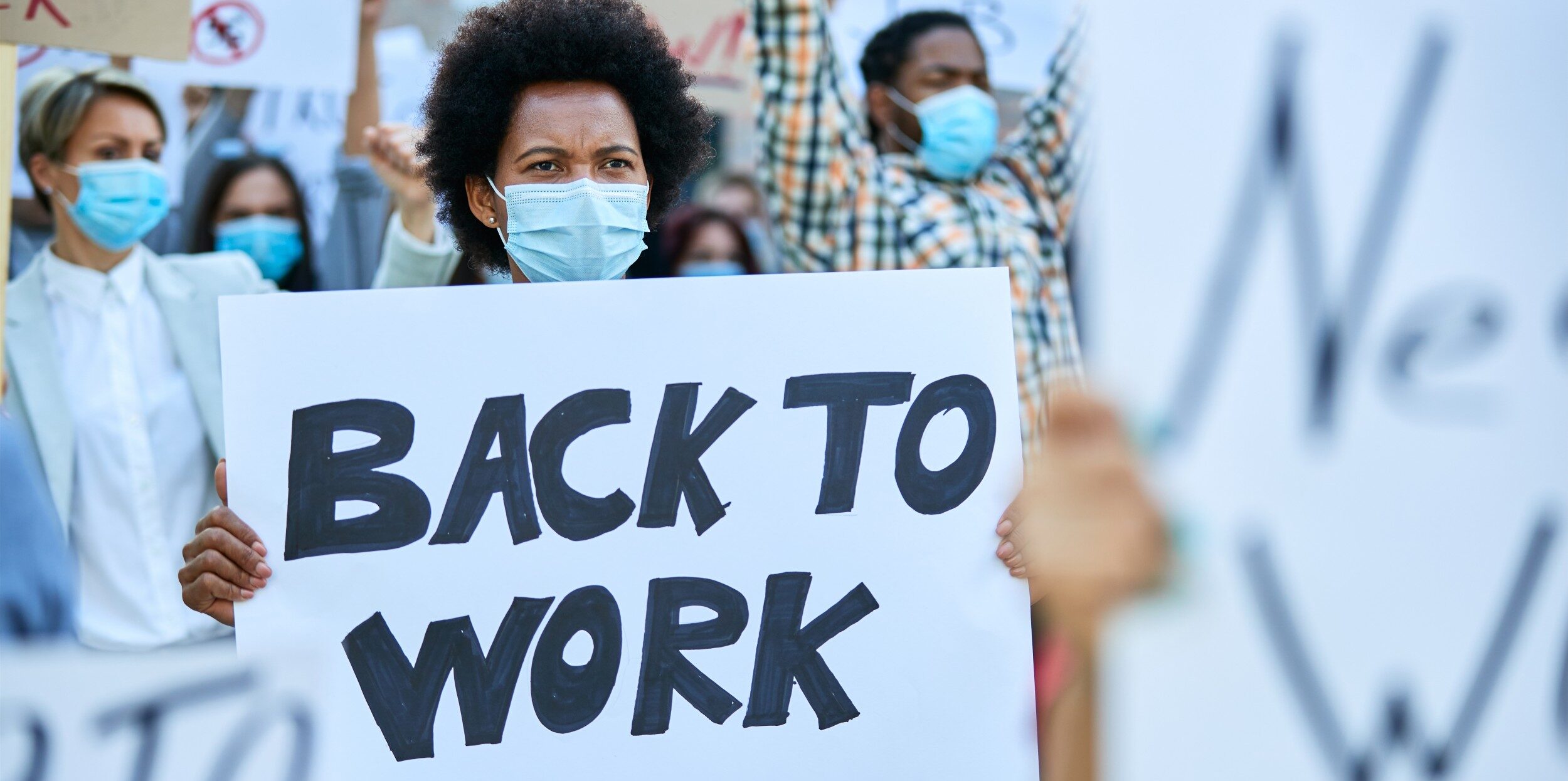 Hybrid Work Under Fire: Are Companies Quietly Killing Flexibility in 2025?